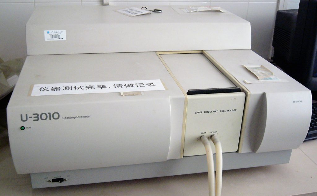 Vis-UV adsorption spectroscopy